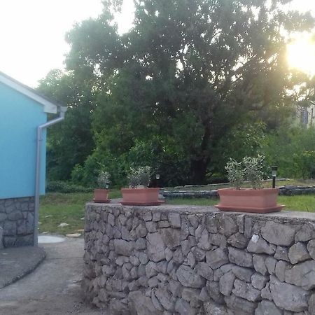 Holiday Home Nora**** Loznati Cres エクステリア 写真
