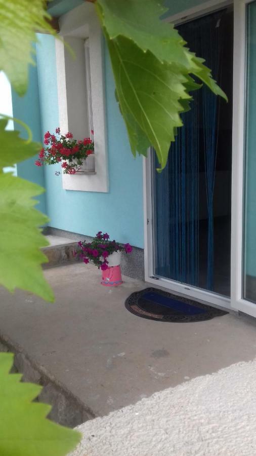 Holiday Home Nora**** Loznati Cres エクステリア 写真